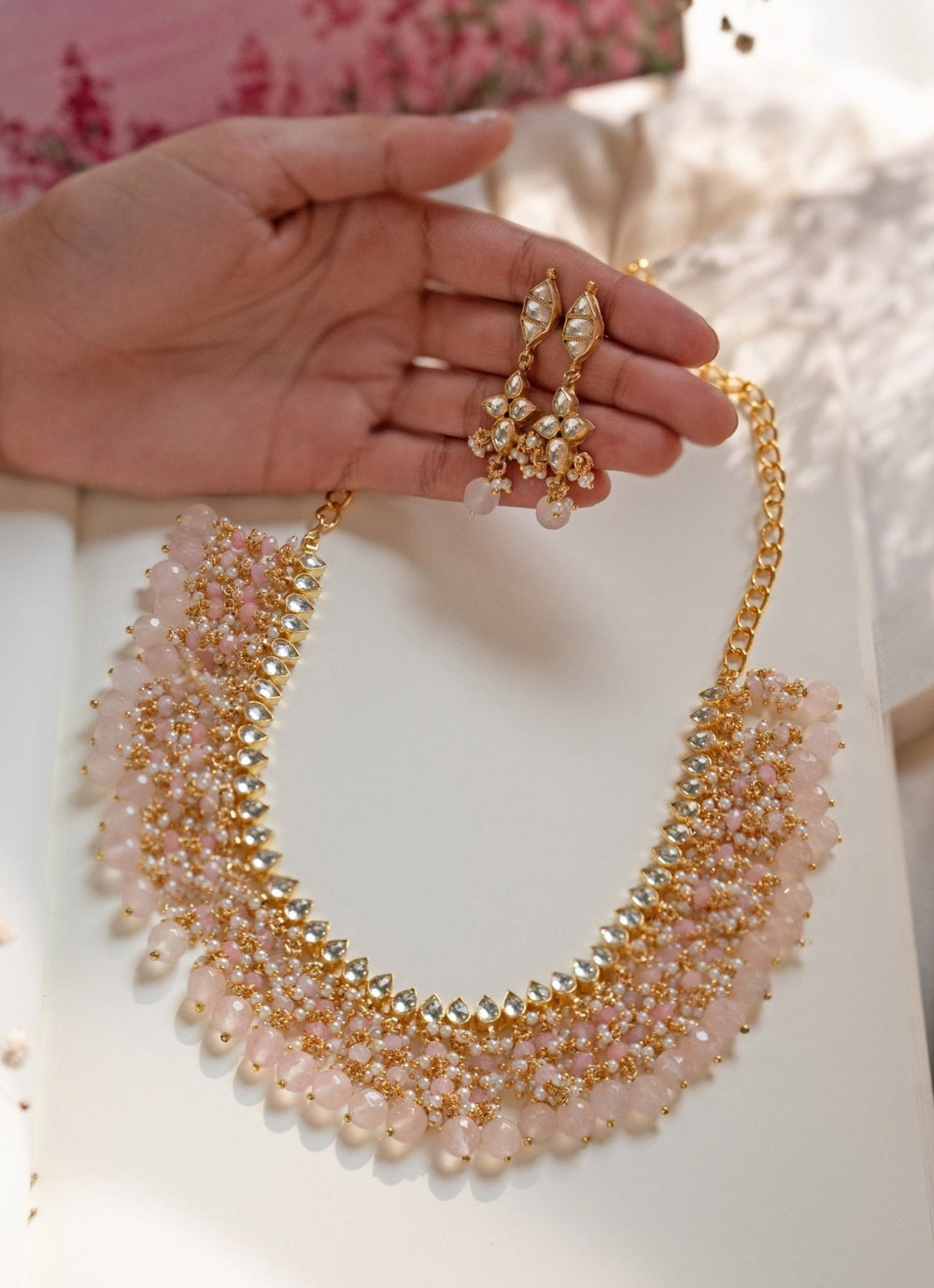 Do Taara Pink Kundan Necklace SetFabilicious Fashion