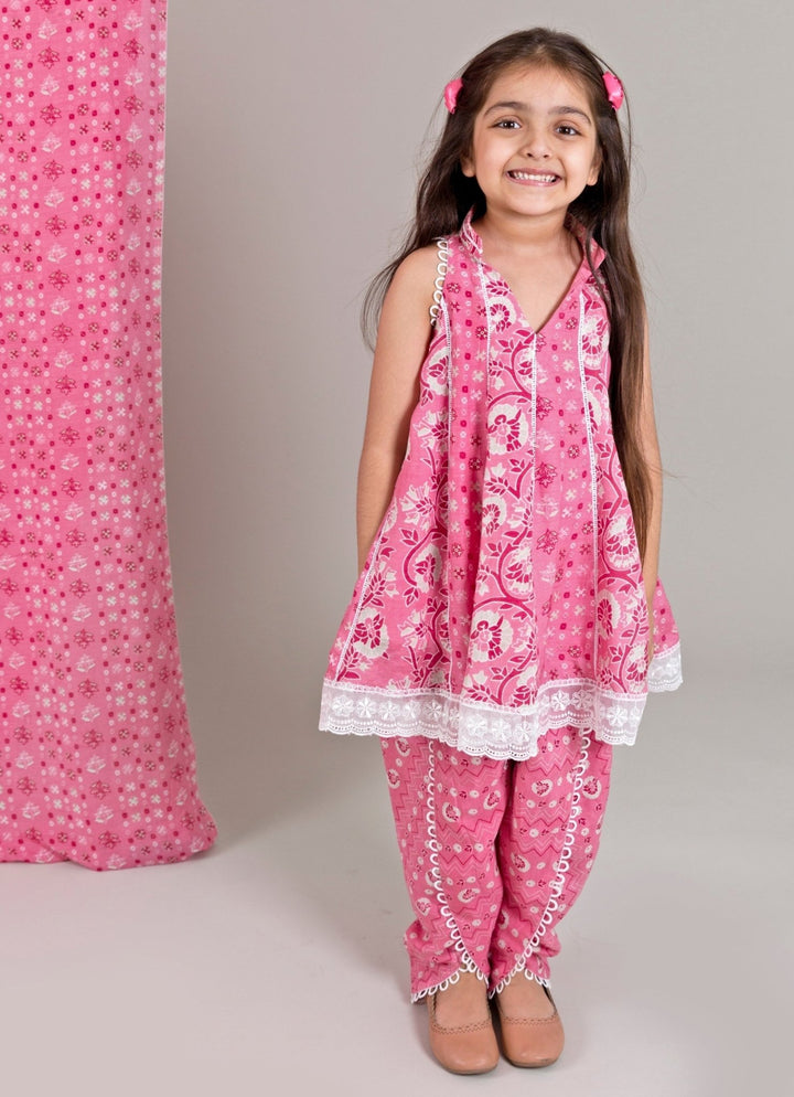 Chotibuti Pink Printed Cotton Kurta Dhoti SetFabilicious Fashion
