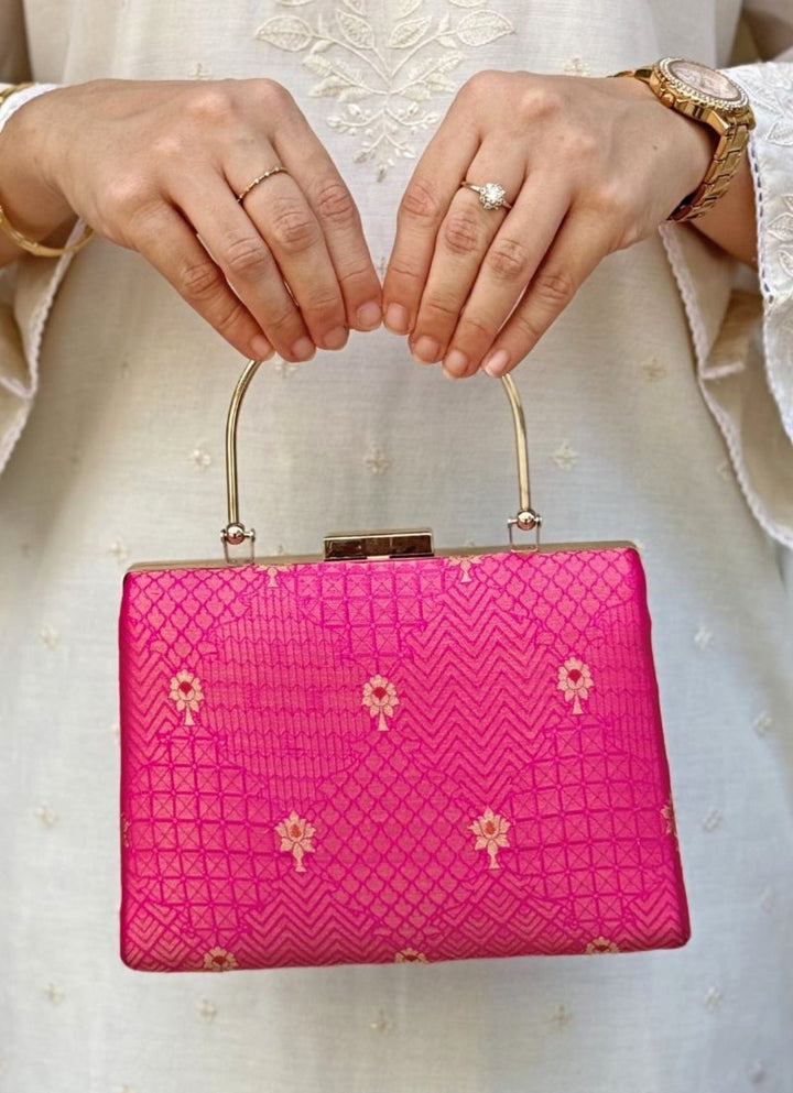 Pink Silk Embroidered Clutch Amyra - Fabilicious Fashion