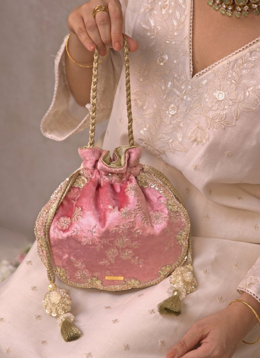 Pink Velvet Scallop Embroidered Potli Amyra - Fabilicious Fashion