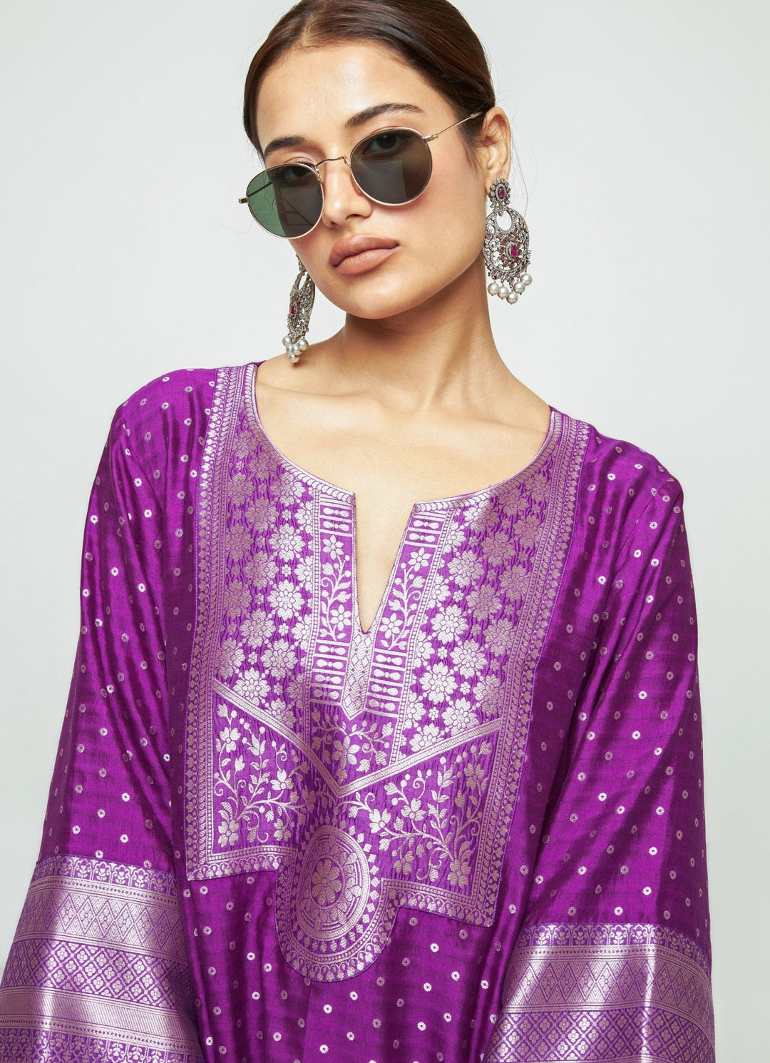 Sobariko Purple Brocade Silk Kurta Pants SetFabilicious Fashion