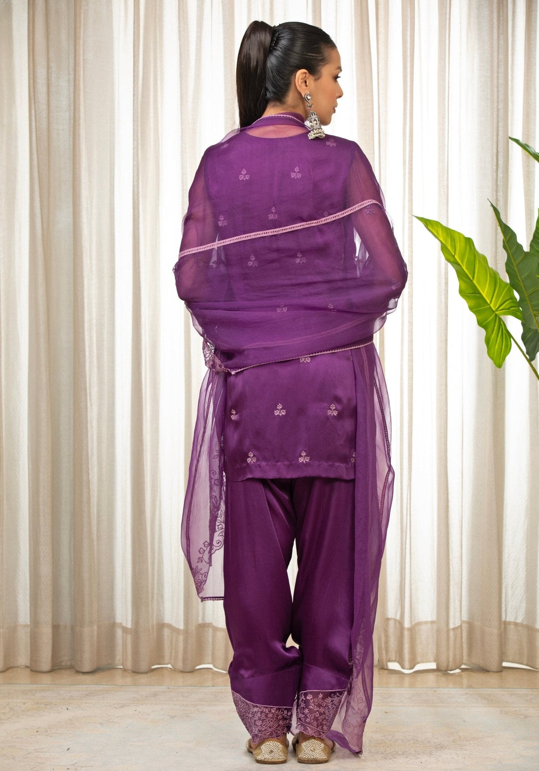 Purple Embroidered Satin Kurta Salwar Set Esha Koul - Fabilicious Fashion