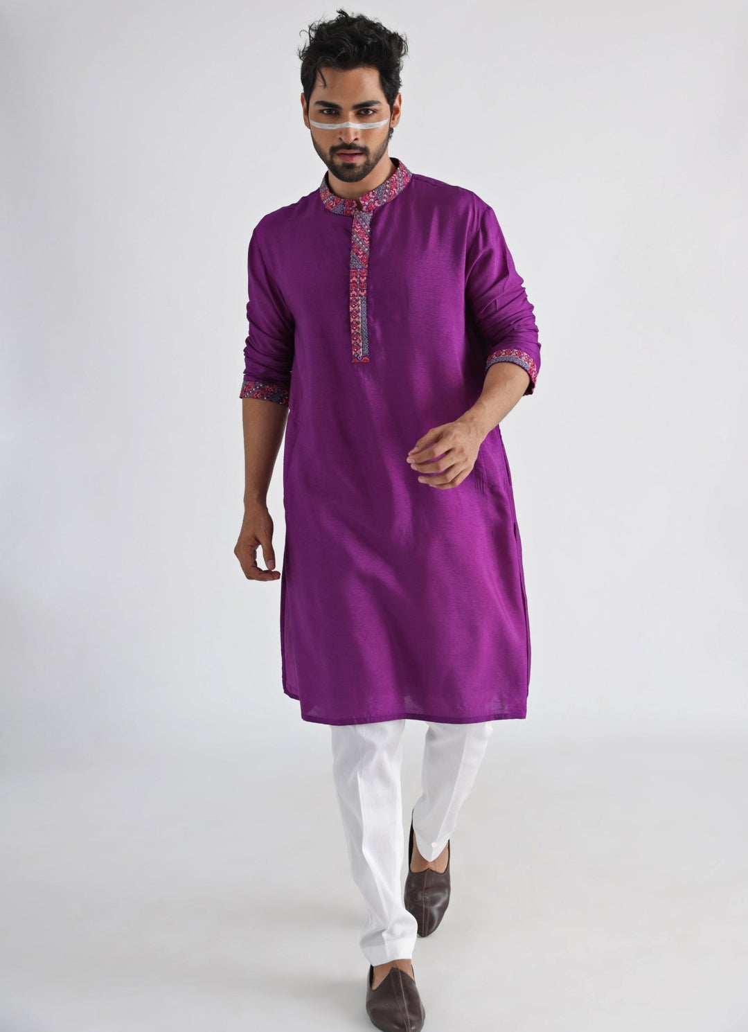 Purple Embroidered Silk Kurta Pant Set Smriti - Fabilicious Fashion