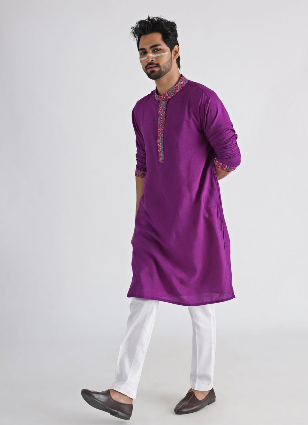 Purple Embroidered Silk Kurta Pant Set Smriti - Fabilicious Fashion
