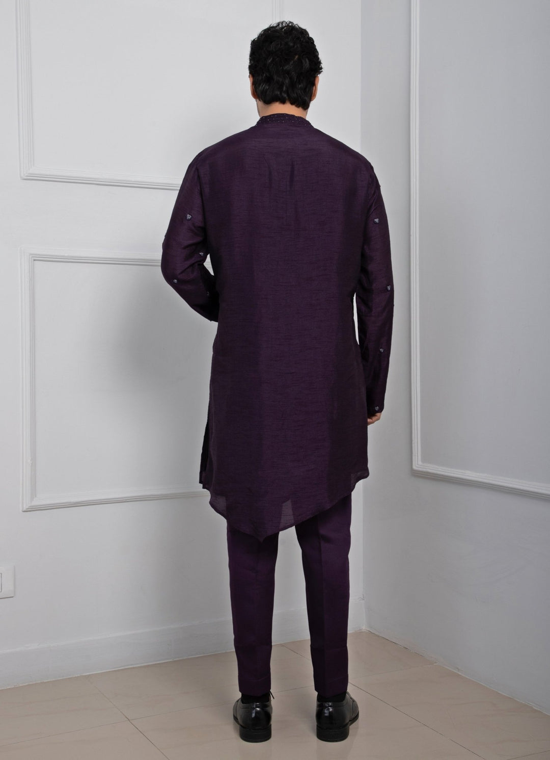 Purple Embroidered Silk Kurta Pant Set Smriti - Fabilicious Fashion