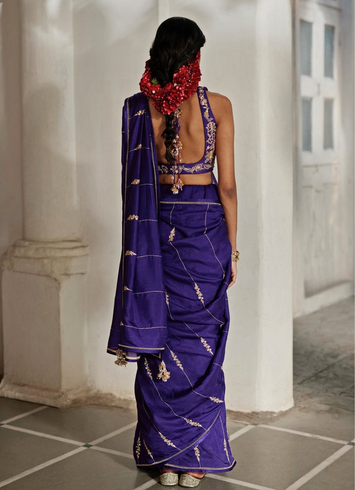 Purple Embroidered Silk Saree Set Paulmi and Harsh - Fabilicious Fashion