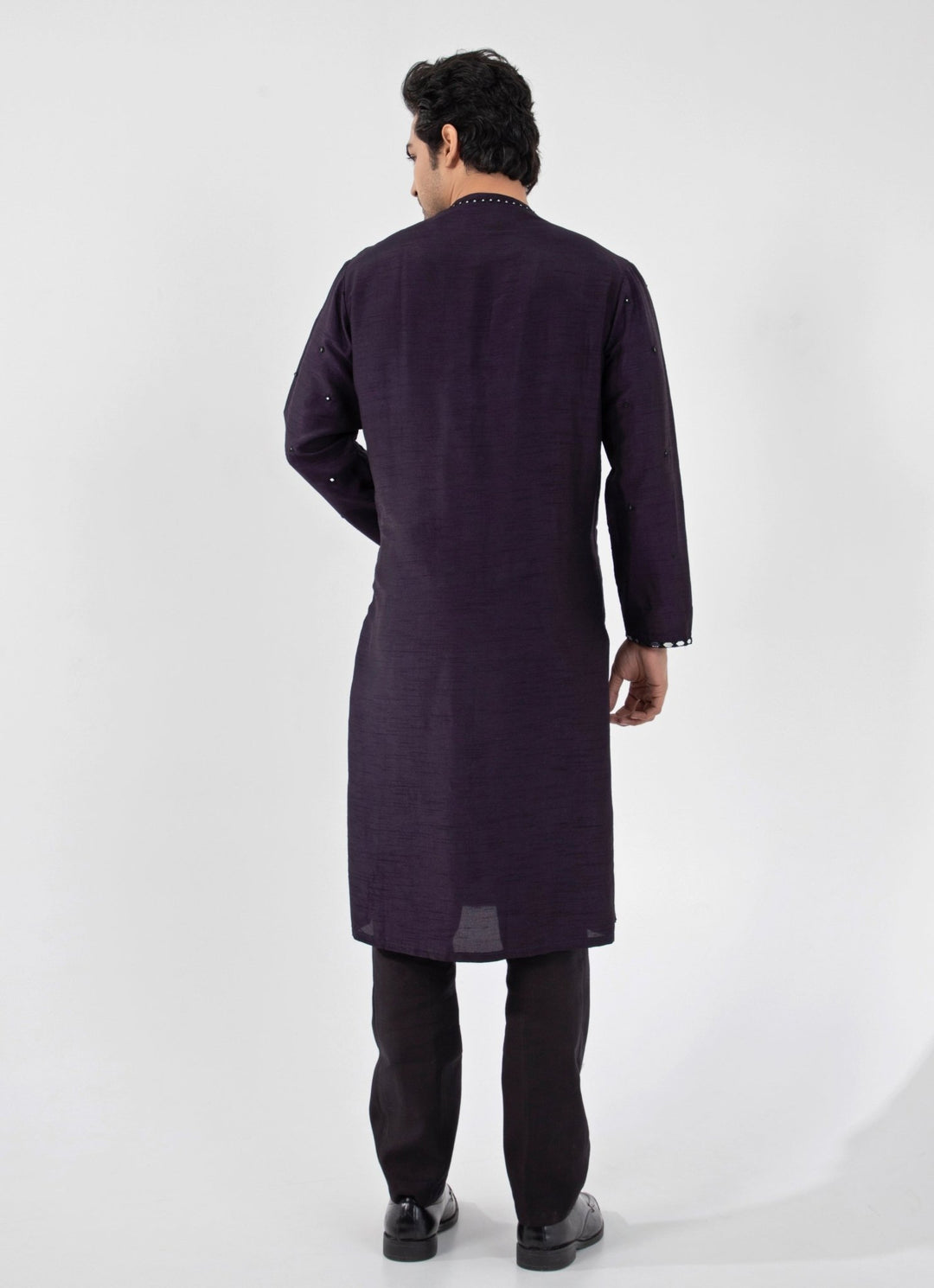 Purple Mirror Embroidered Silk Kurta Set Smriti - Fabilicious Fashion