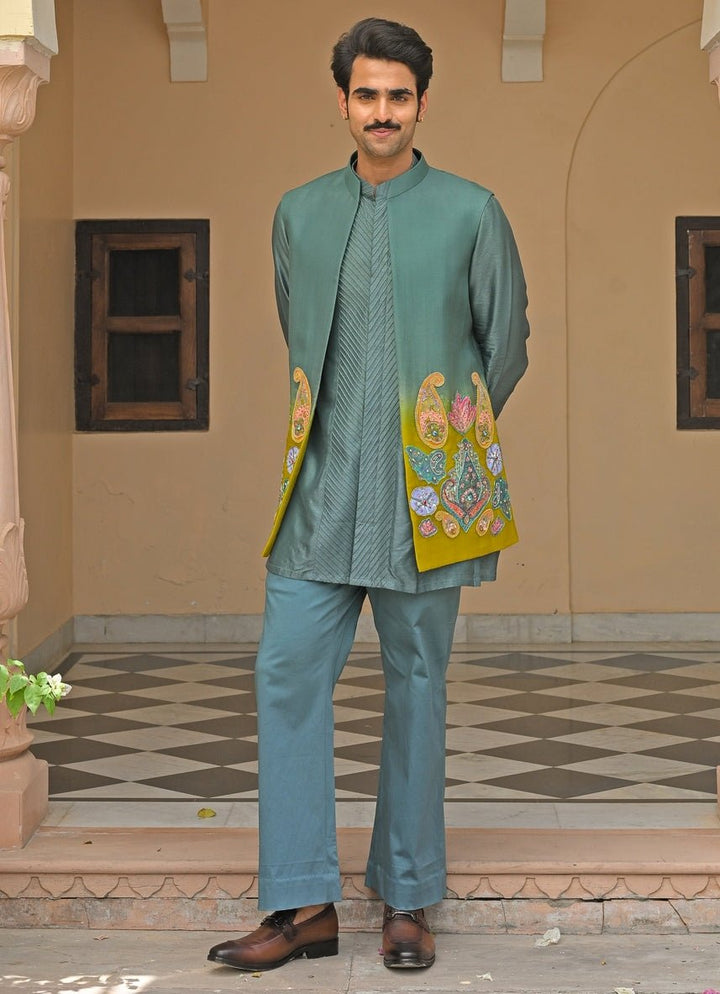 Rama Green Silk Kurta Set with Shaded Nehru Jacket Juhi Bengani - Men - Fabilicious Fashion