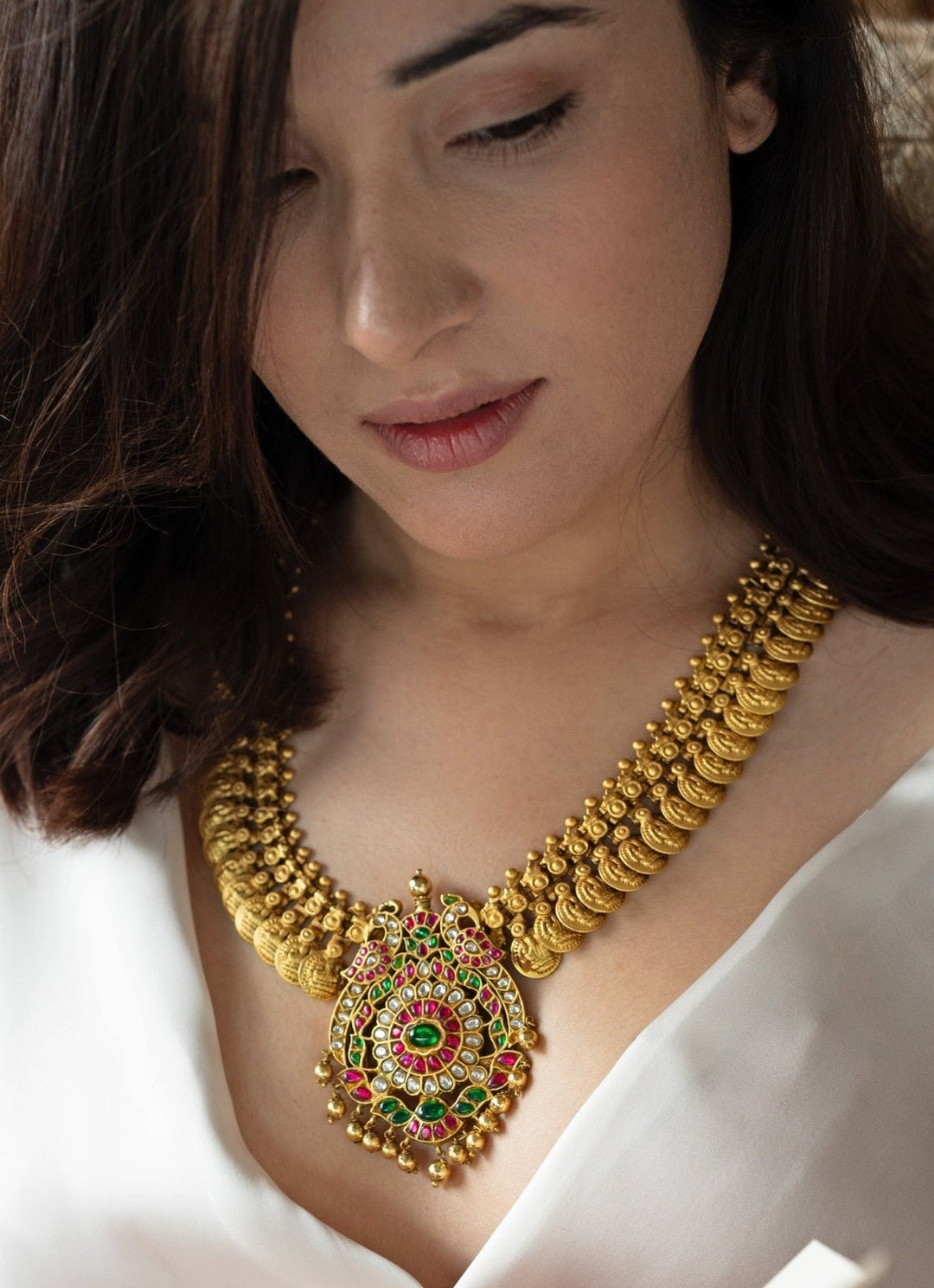 Do Taara Red And Green Temple Gold NecklaceFabilicious Fashion