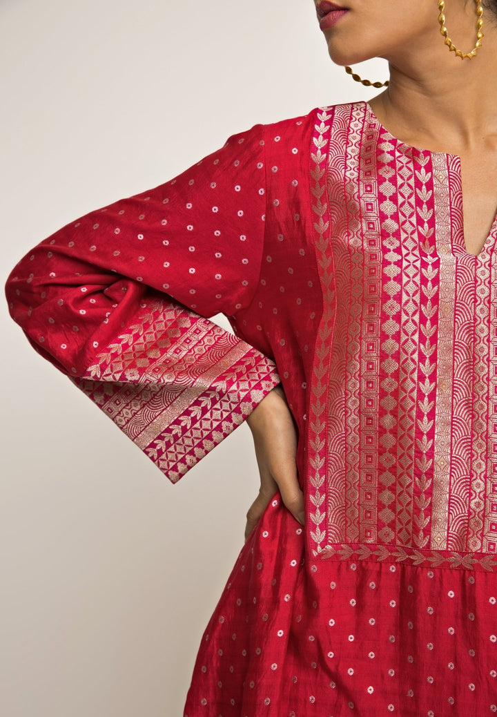 Red Banarasi Dotted Silk Kurta Pants Set Sobariko - Fabilicious Fashion