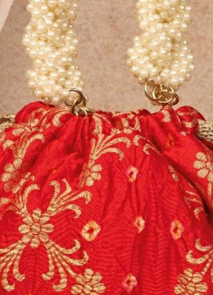 Red Bandhani Bucket Bag AMYRA - Fabilicious Fashion