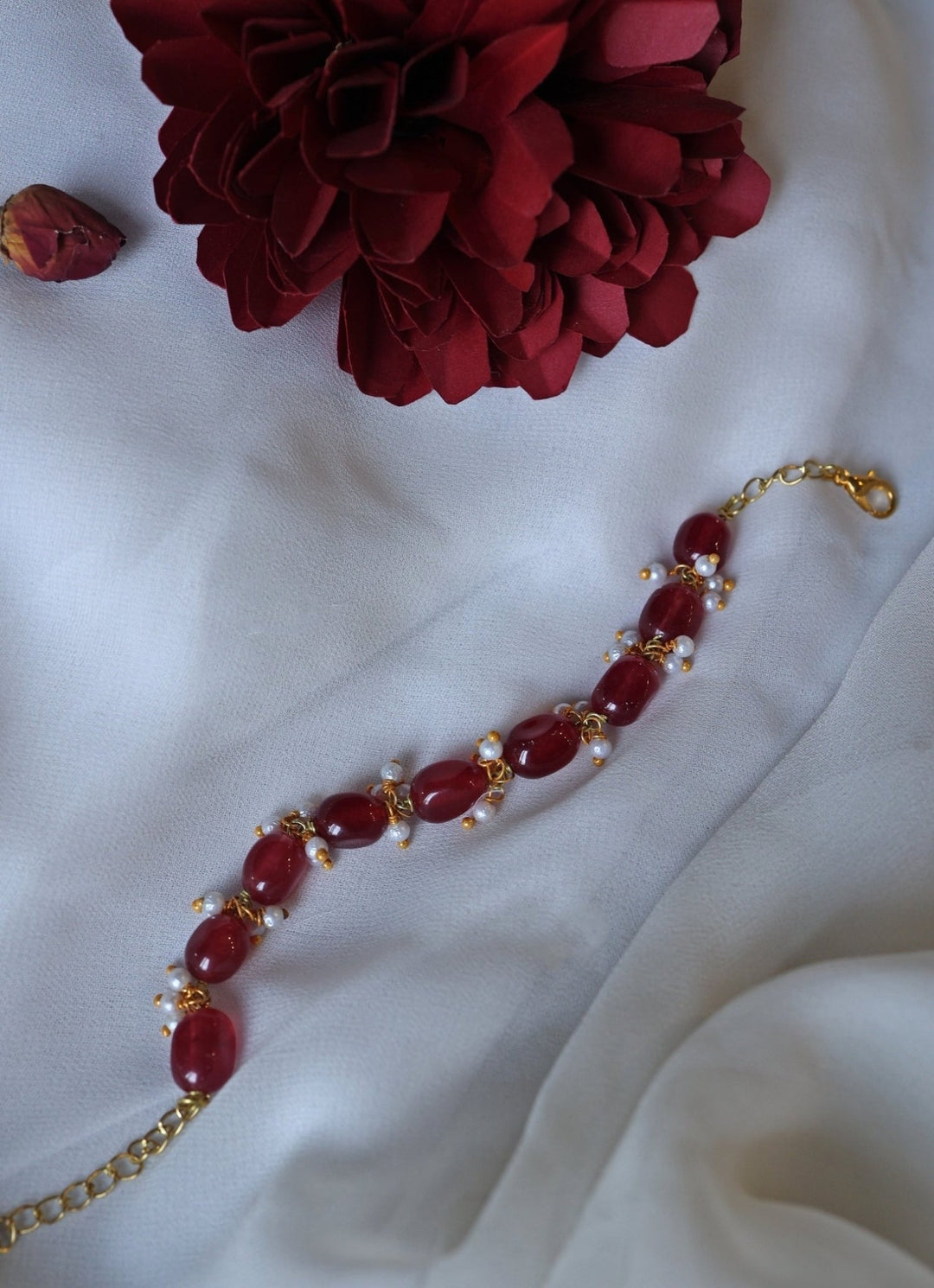 Do Taara Red BraceletFabilicious Fashion