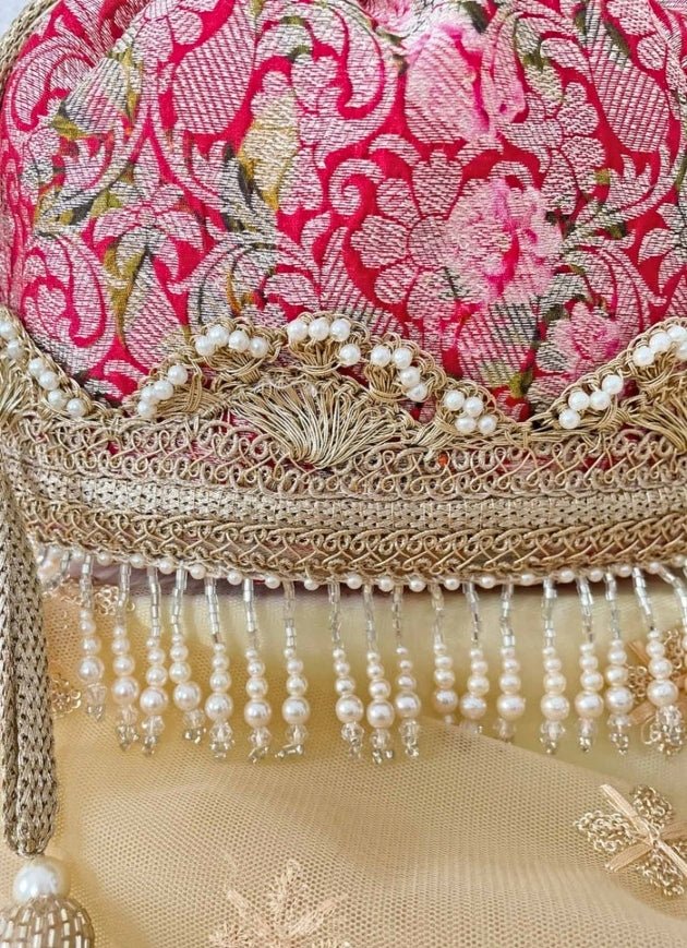 Red Brocade Bucket Bag AMYRA - Fabilicious Fashion