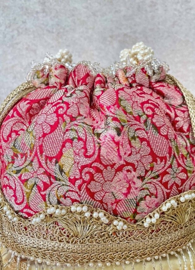 Red Brocade Bucket Bag AMYRA - Fabilicious Fashion