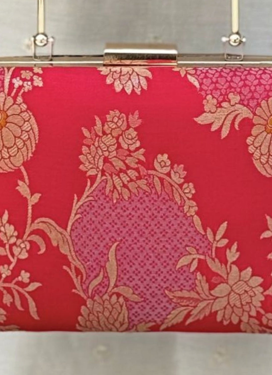 Amyra Red Cotton Silk ClutchFabilicious Fashion