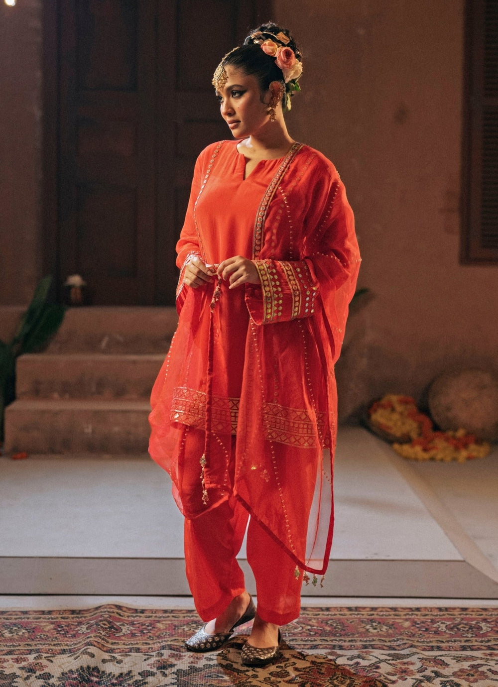 Red Crepe Silk Kurta Salwar With Dupatta Prahnaaya - Fabilicious Fashion