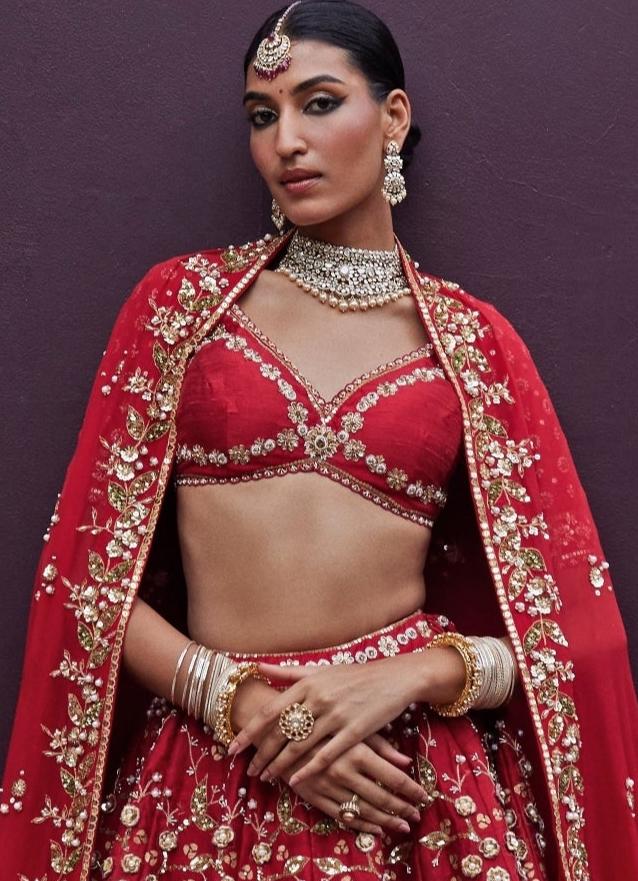 Red Embroidered Bridal Silk Lehenga Prevasu - Fabilicious Fashion