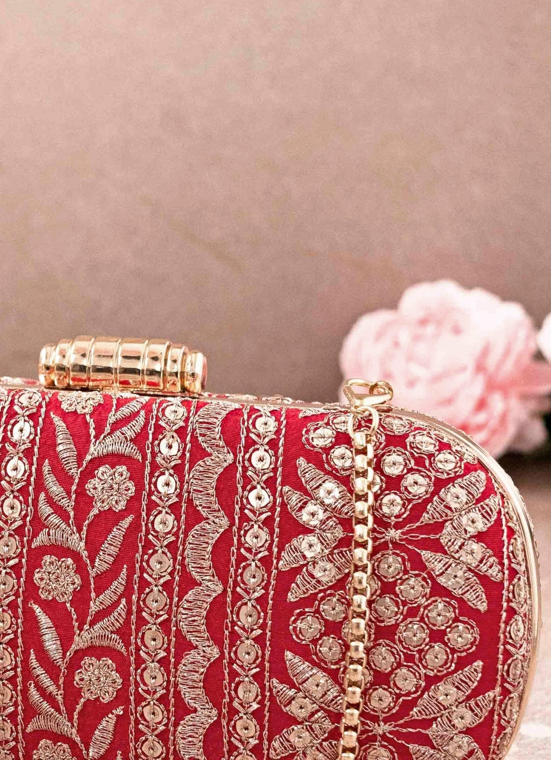 Red Embroidered Clutch AMYRA - Fabilicious Fashion