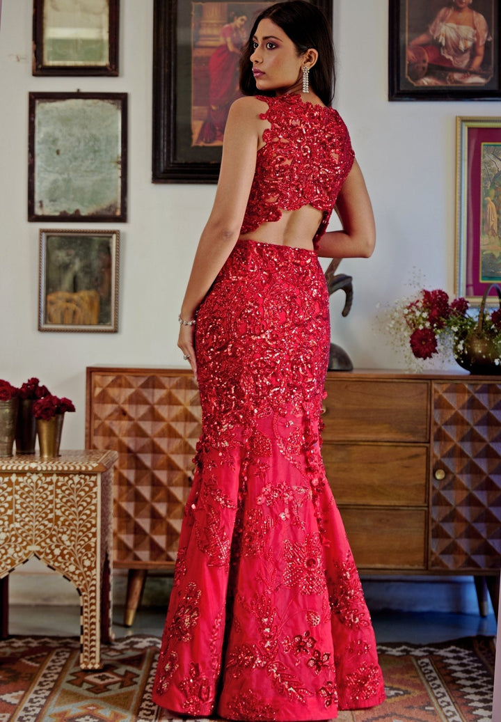 Red Embroidered Mermaid Bridal Lehenga Moledro - Fabilicious Fashion