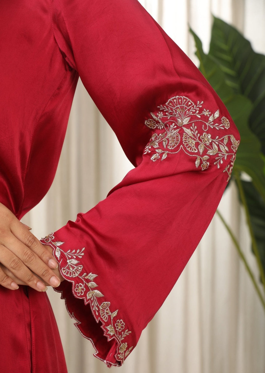 Red Embroidered Satin Kaftan Esha Koul - Fabilicious Fashion