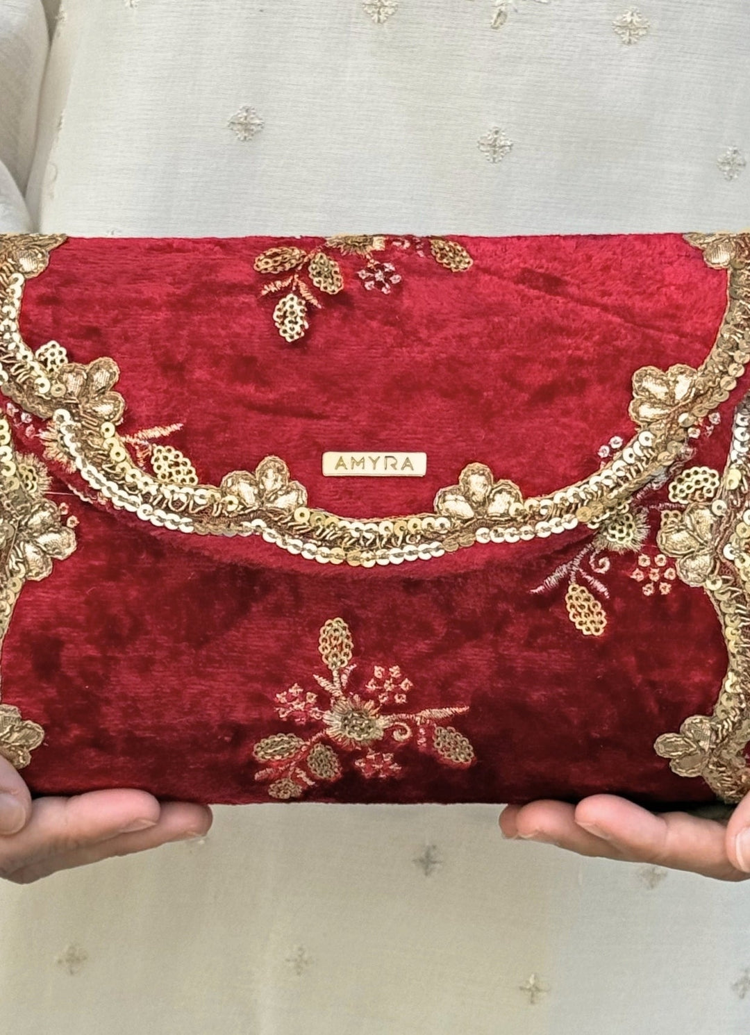 Red Embroidered Velvet Clutch Amyra - Fabilicious Fashion