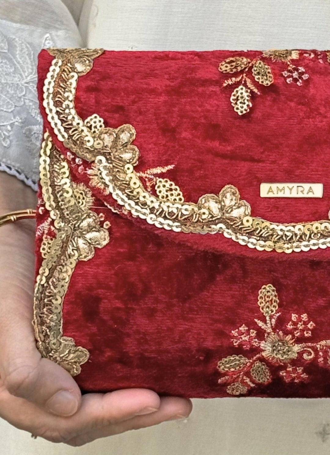 Red Embroidered Velvet Clutch Amyra - Fabilicious Fashion