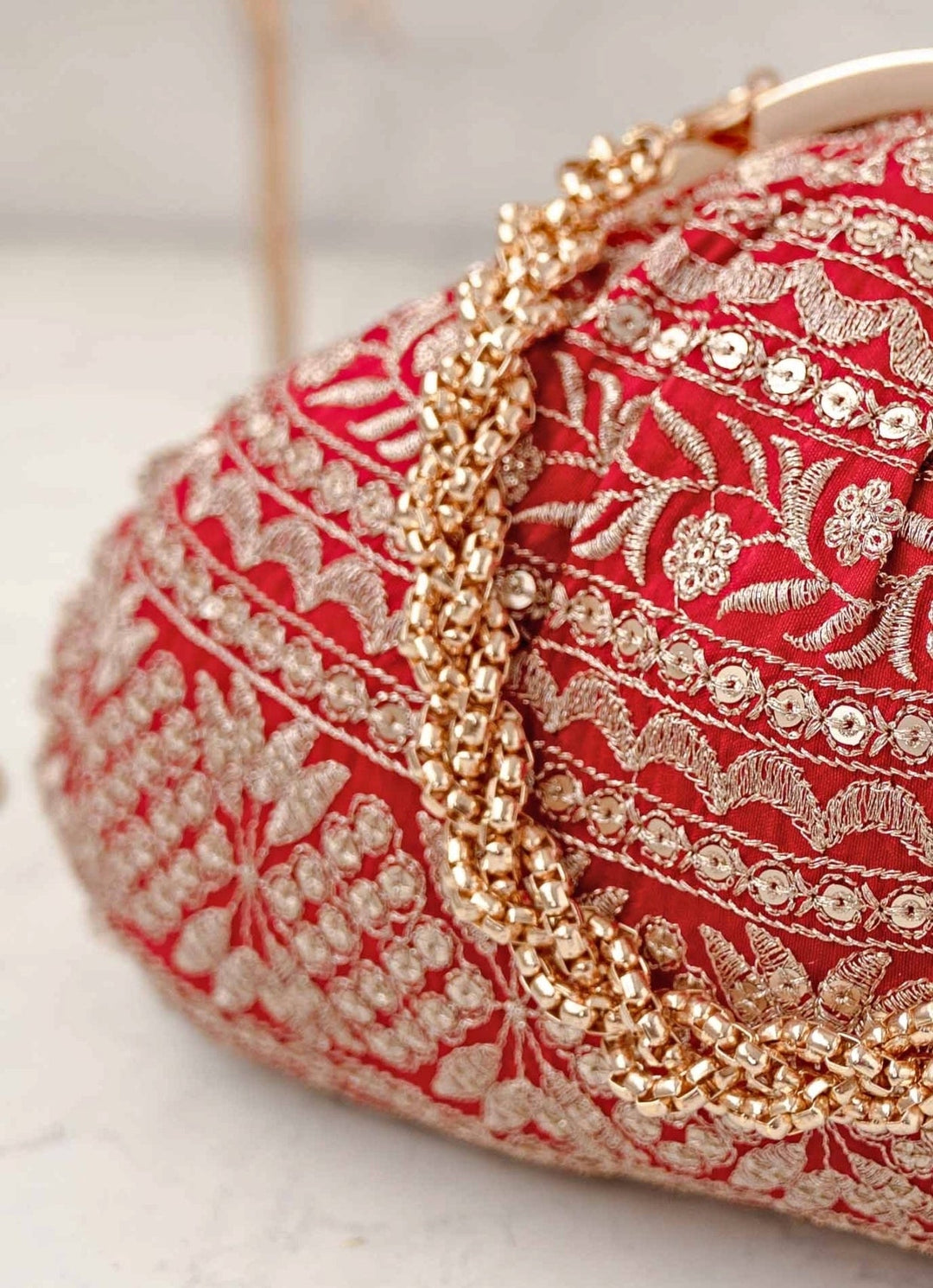 Red Embroidered Vintage Purse AMYRA - Fabilicious Fashion