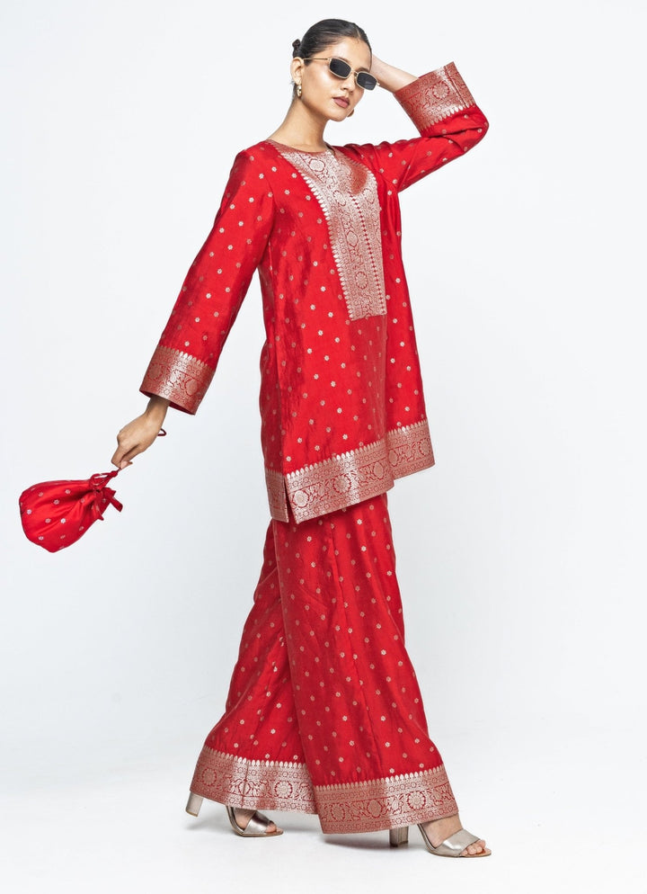 Red Floral Butti Silk Kurta Pants Set Sobariko - Fabilicious Fashion