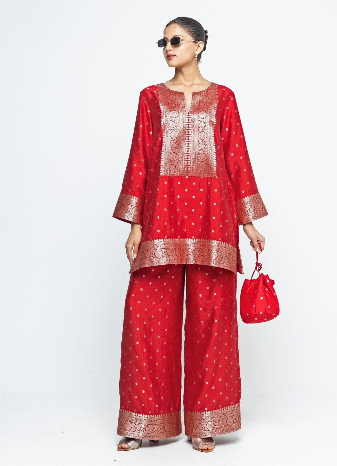 Red Floral Butti Silk Kurta Pants Set Sobariko - Fabilicious Fashion