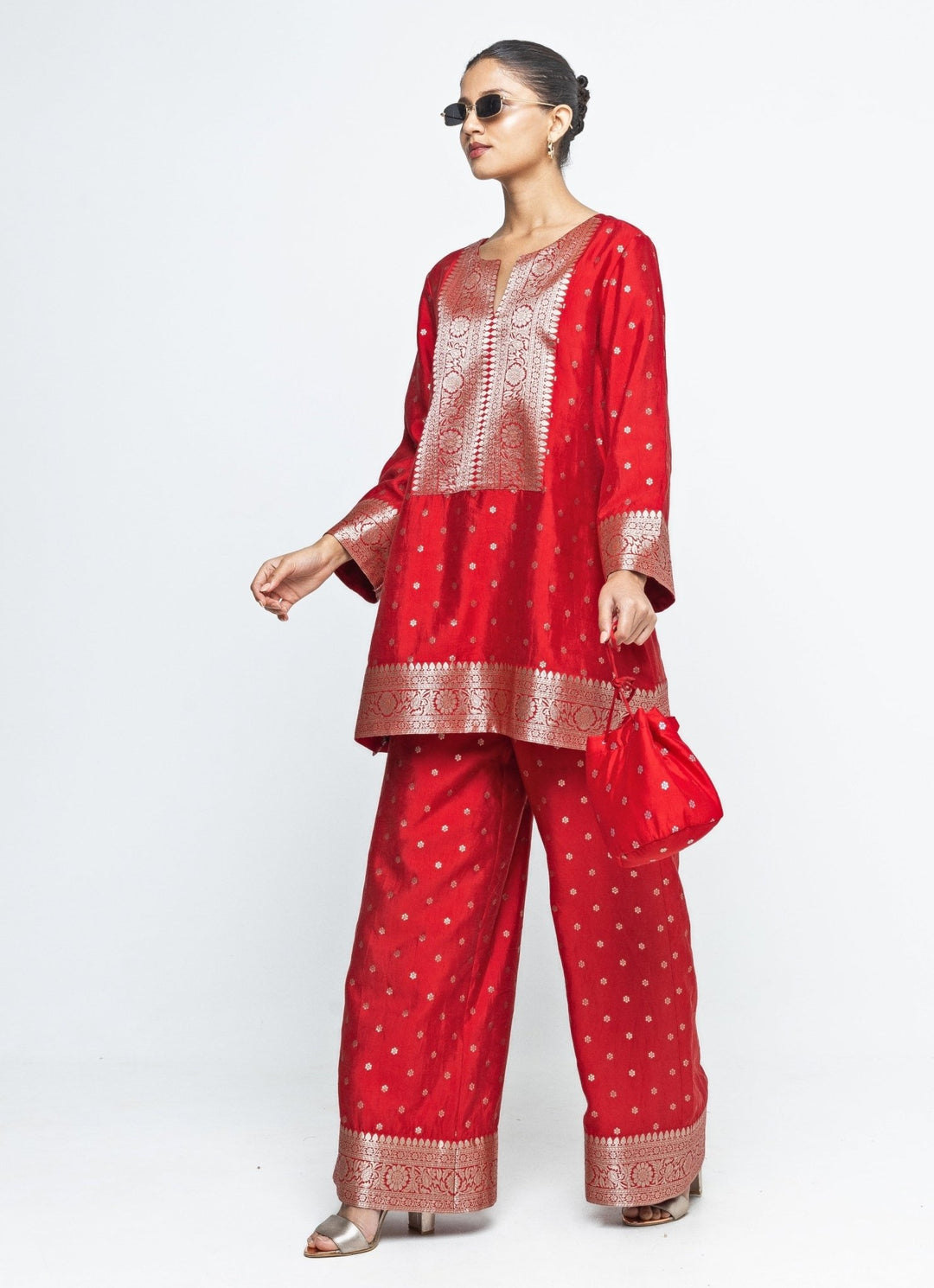 Red Floral Butti Silk Kurta Pants Set Sobariko - Fabilicious Fashion