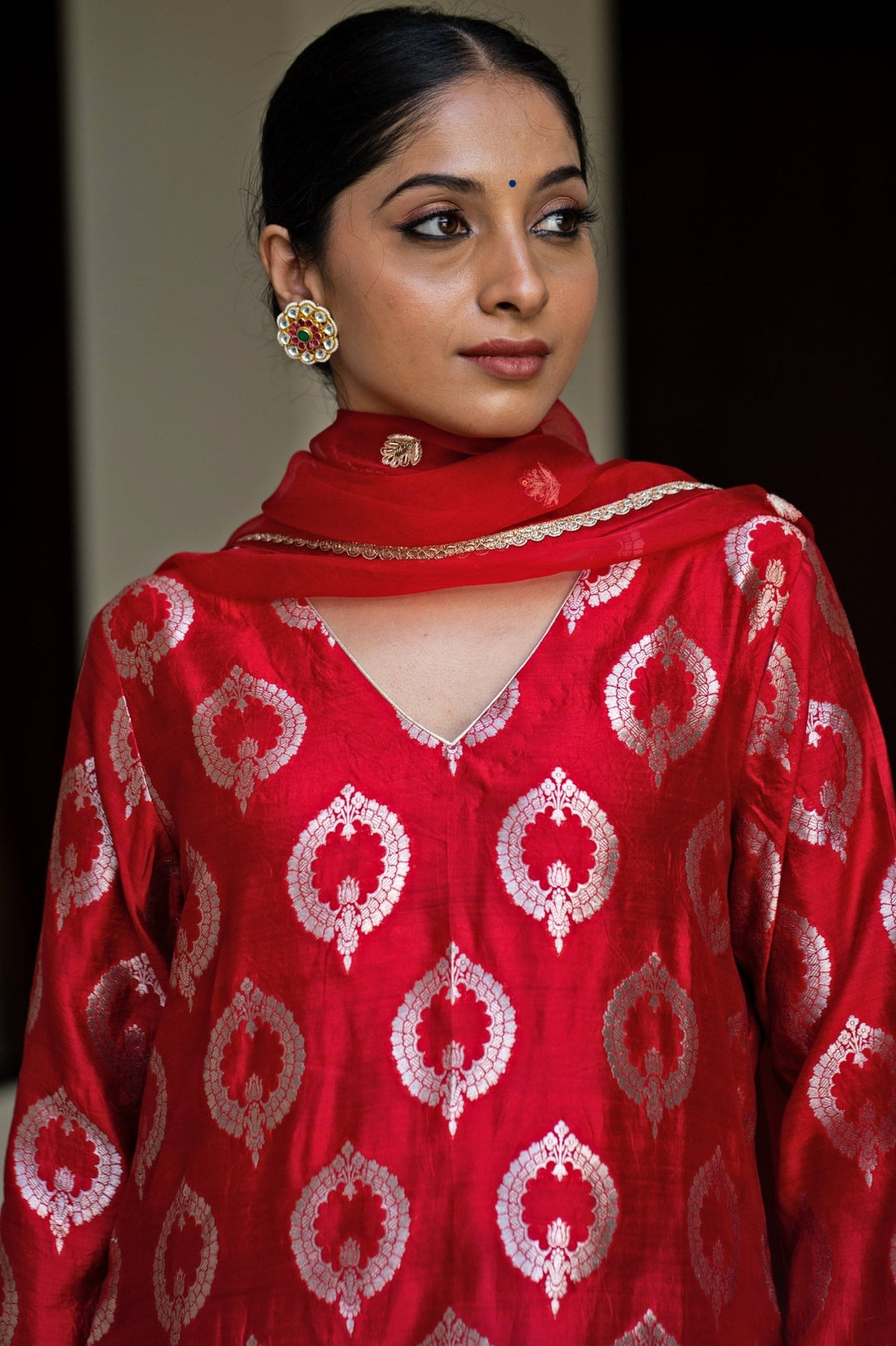 Red Handwoven Butti Silk Kurta Pant Set Sobariko - Fabilicious Fashion