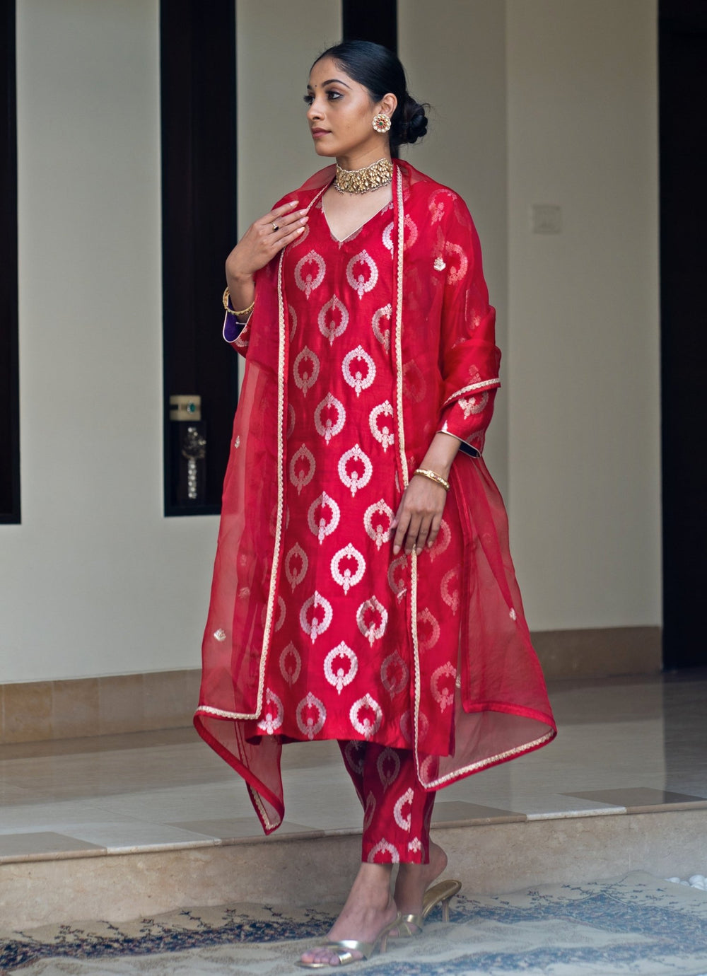 Red Handwoven Butti Silk Kurta Pant Set Sobariko - Fabilicious Fashion