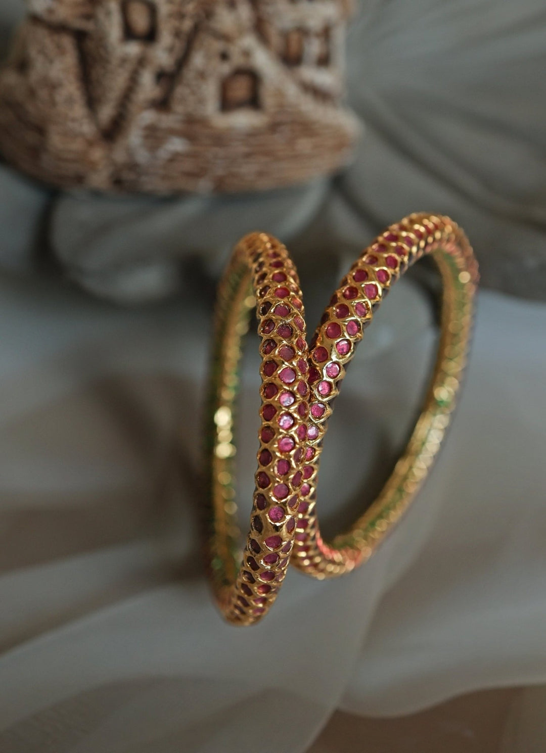 Do Taara Red Jadau Bangle SetFabilicious Fashion