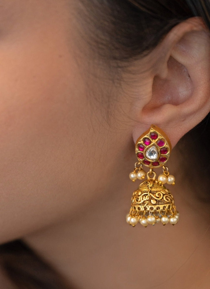 Do Taara Red Kundan Jhumka EarringsFabilicious Fashion