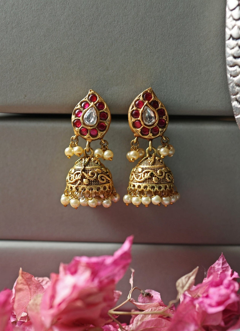 Do Taara Red Kundan Jhumka EarringsFabilicious Fashion