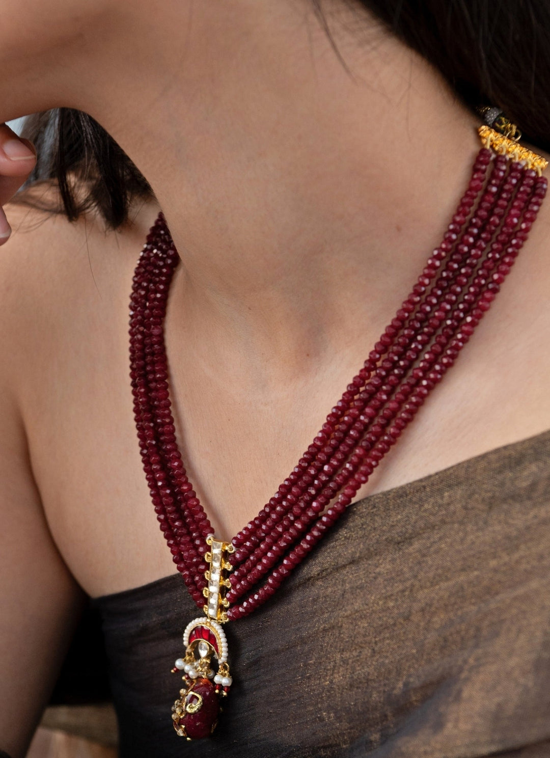 Do Taara Red Kundan NecklaceFabilicious Fashion