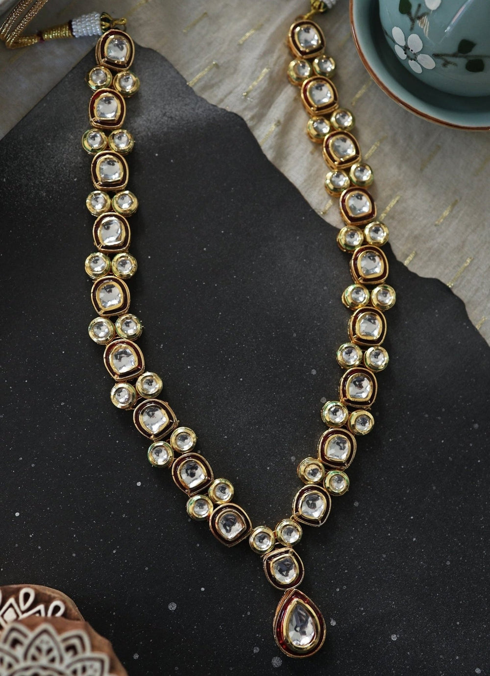 Do Taara Red Kundan NecklaceFabilicious Fashion