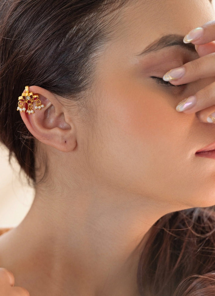 Do Taara Red Kundan &amp; Pearl Ear CuffFabilicious Fashion