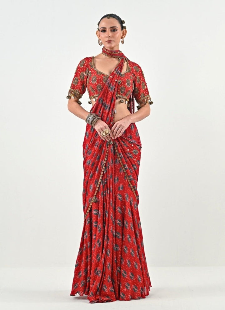 Red Printed Chinon Pre - Draped Saree Set Juhi Bengani - Fabilicious Fashion