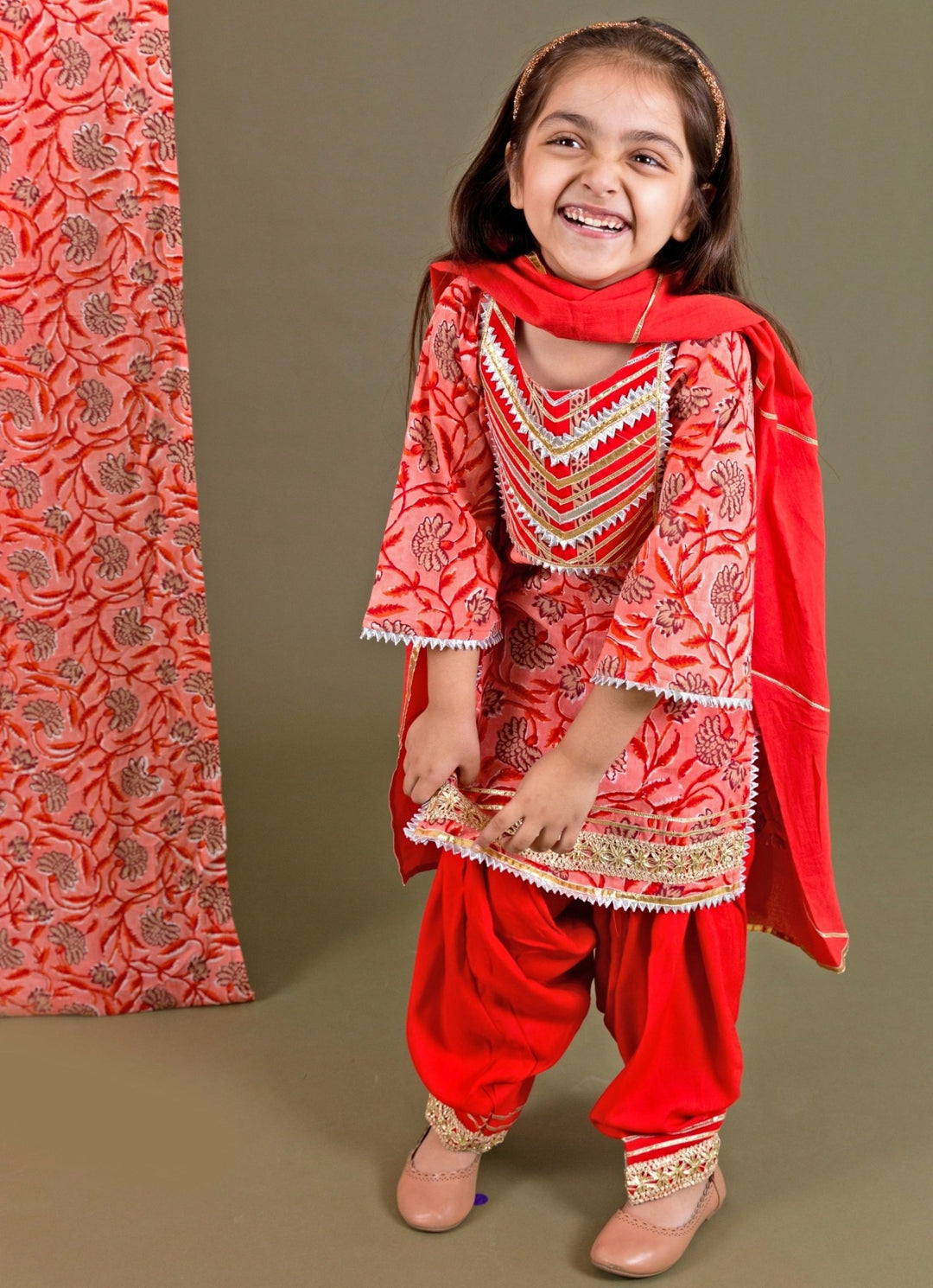 Chotibuti Red Printed Cotton Kurta Salwar SetFabilicious Fashion