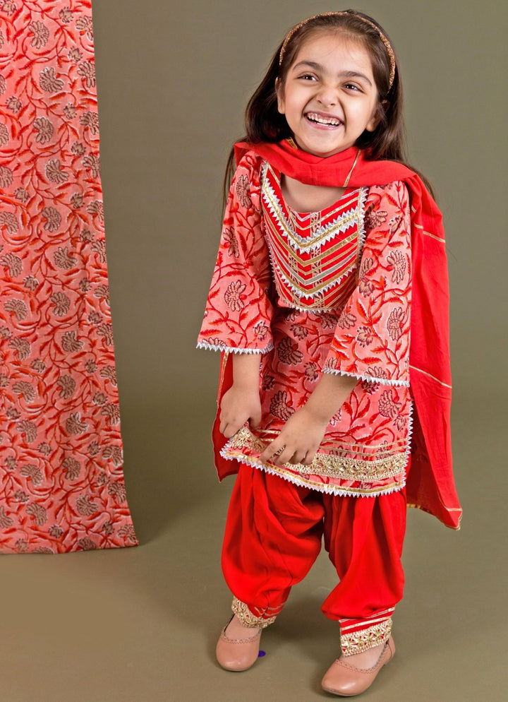 Chotibuti Red Printed Cotton Kurta Salwar SetFabilicious Fashion