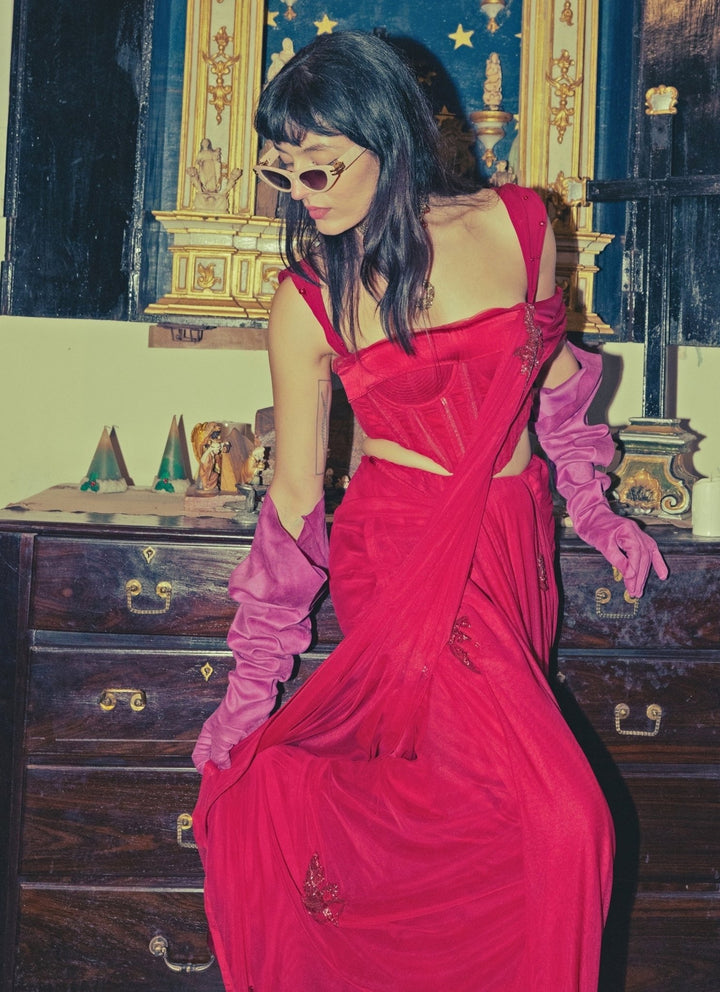 The Little Black Bow Red Stretch Tulle Pre-Draped Saree With CorsetFabilicious Fashion