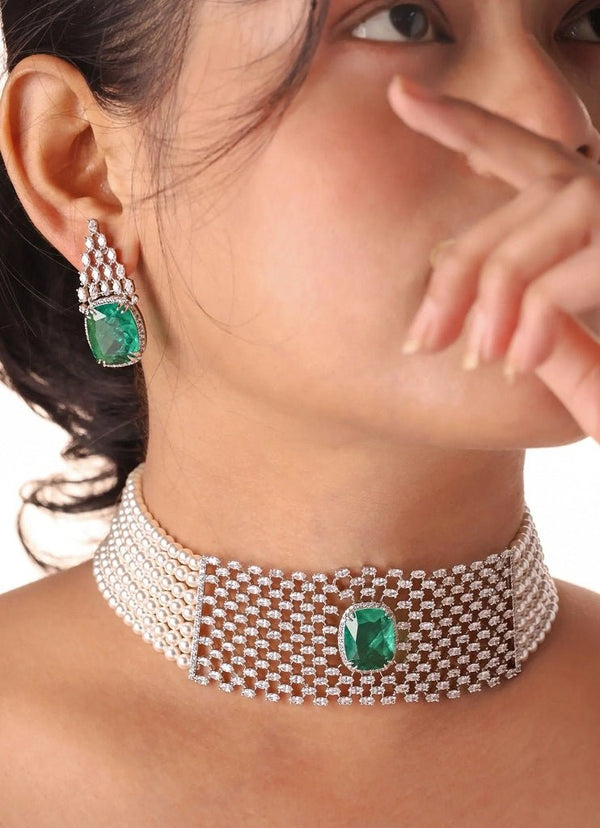 Rhodium Plated Emerald Stone Pearl Choker Set
