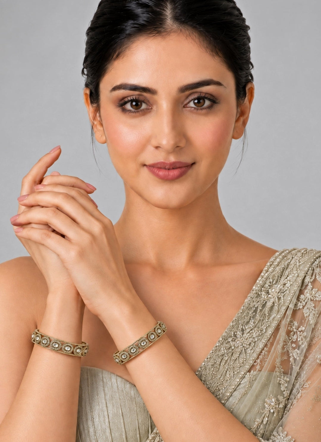 Vivinia By Vidhi Mehra Round Motif Moissanite Polki BanglesFabilicious Fashion