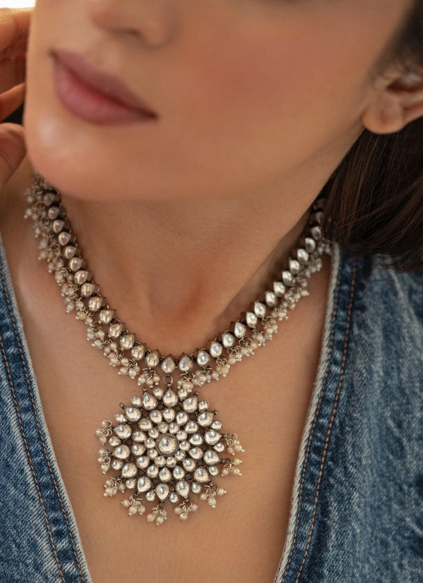 Silver Kundan Necklace