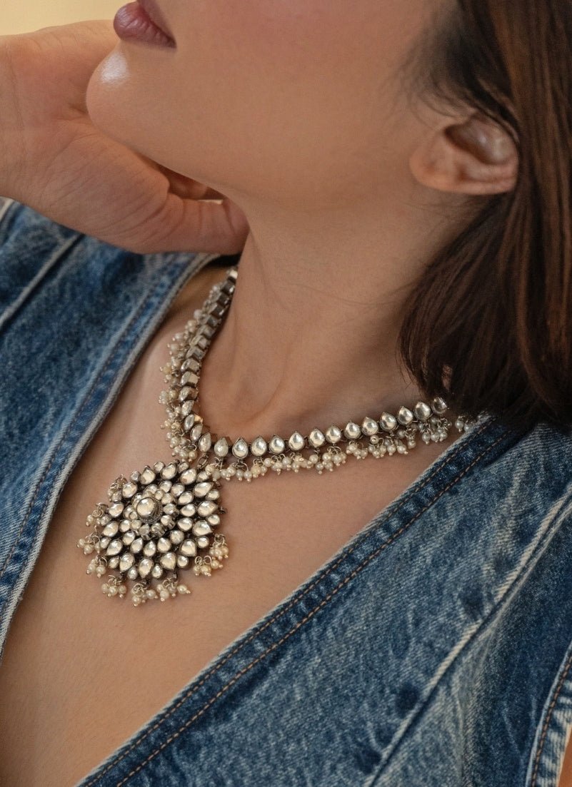 Do Taara Silver Kundan NecklaceFabilicious Fashion