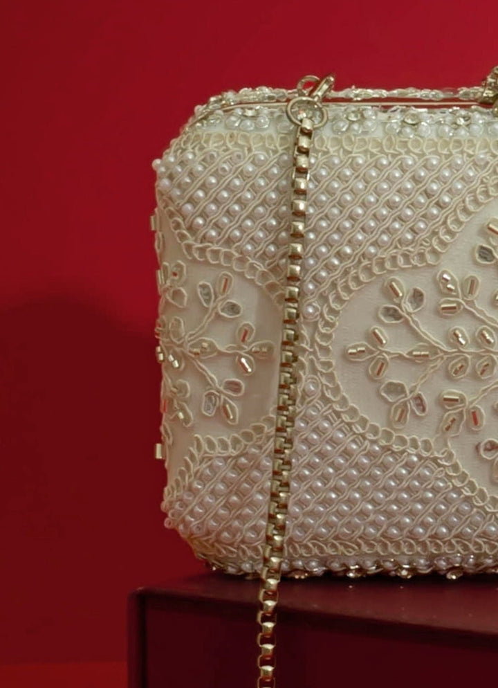 Silver Pearl Embroidered Clutch AMYRA - Fabilicious Fashion
