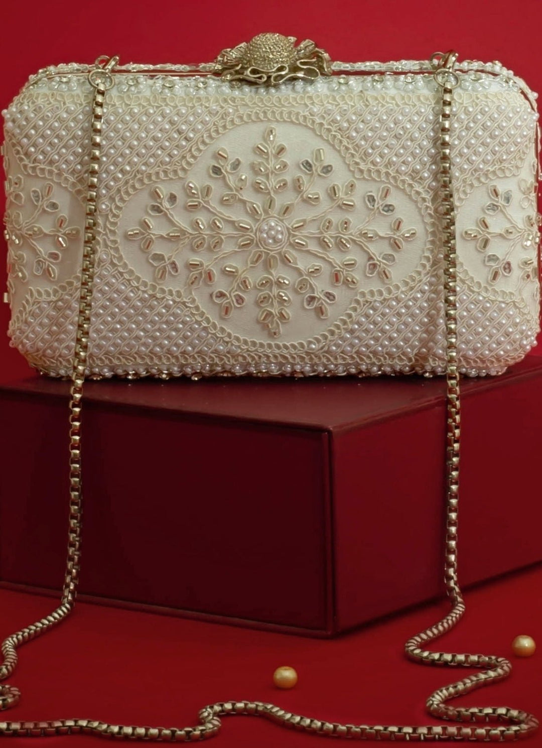 Silver Pearl Embroidered Clutch AMYRA - Fabilicious Fashion