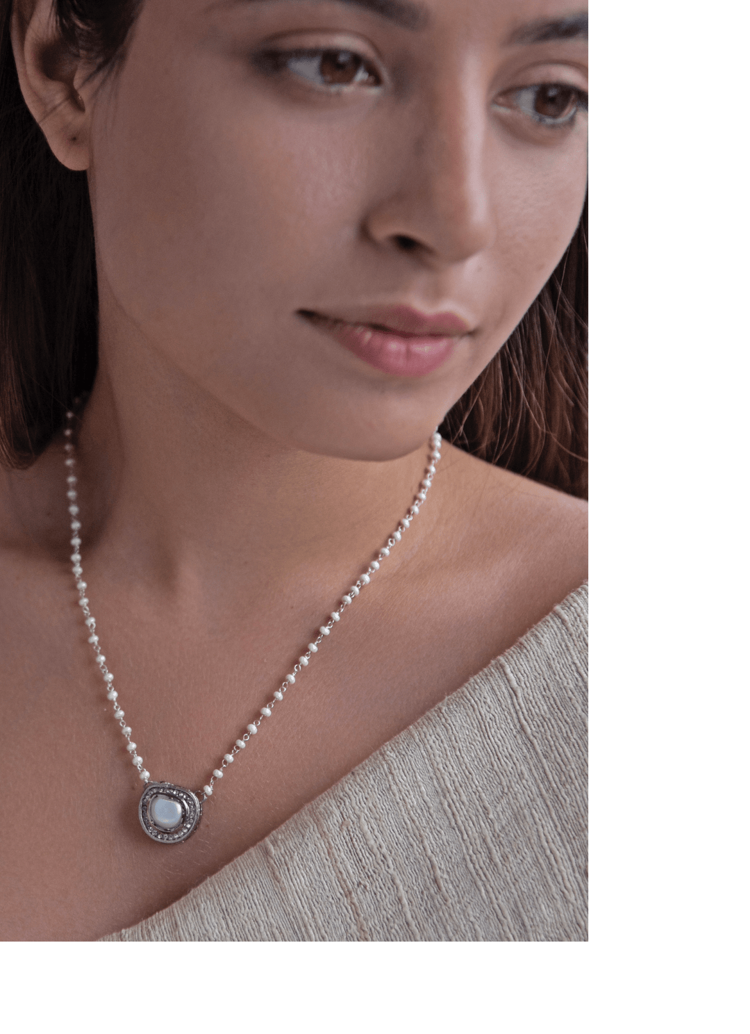 Do Taara Silver Pearl NecklaceFabilicious Fashion