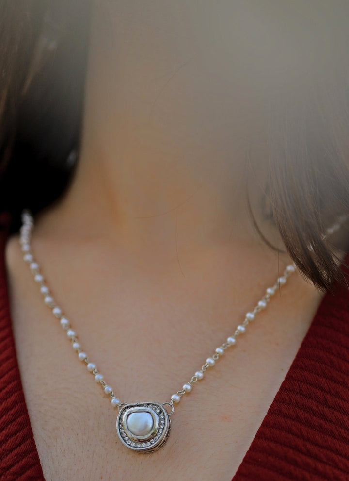 Do Taara Silver Pearl NecklaceFabilicious Fashion